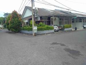 jual rumah lt 198 m2 di mekarwangi dekat pintu tol2.2 miliar nego sampai jadi lokasi di Bandung Kota, tersedia melalui melalui situs Olx