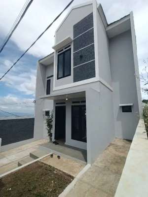 Jual Rumah Megah 2 lantai Bandung Timur lokasi di Bandung Kab., tersedia melalui melalui situs Olx