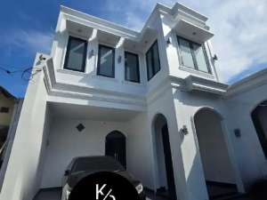 Jual Rumah Mewah Baru Semi Furnished Ciganjur Jakarta Selatan lokasi di Depok Kota, tersedia melalui melalui situs Olx
