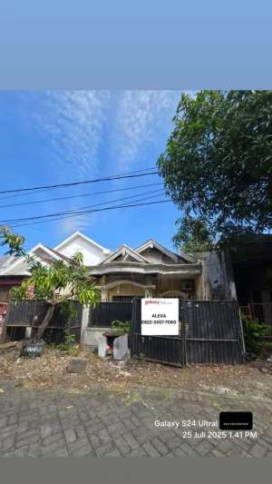 Jual Rumah Murah Harga Hitung Tanah Saja lokasi di Surabaya Kota, tersedia melalui melalui situs Olx