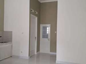 jual rumah rapi siap huni Griya loka BSD high ceiling lokasi di Tangerang Selatan Kota, tersedia melalui melalui situs Olx