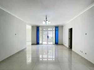 Jual Rumah Semi Furnished Kota Wisata Cibubur lokasi di Bekasi Kota, tersedia melalui melalui situs Olx