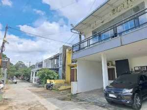 Jual Rumah Strategis di Tanah Baru Bogor Utara. lokasi di Bogor Kota, tersedia melalui melalui situs Olx