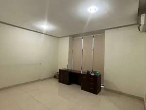 Jual Rumah Sutera Elok AlamSutera 5 Kamar Tidur lokasi di Tangerang Selatan Kota, tersedia melalui melalui situs Olx