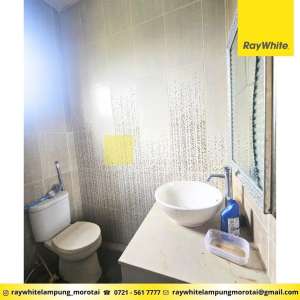 Jual Rumah Turi Raya Tanjung Senang lokasi di Bandar Lampung Kota, tersedia melalui melalui situs Olx