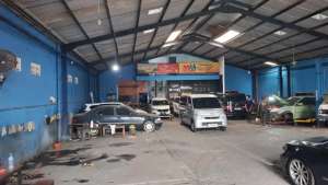 Jualsewa gudangbengkel cuci mobil lokasi di Surabaya Kota, tersedia melalui melalui situs Olx