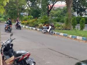 JUALSEWA TANAH Lokasi KOMERSIL Raya Juanda Sisi Utara, Surabaya lokasi di Sidoarjo  Kab., tersedia melalui melalui situs Olx