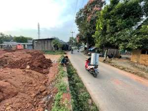 Jual tanah di jalan raya pasir angin cileungsi 2340 meter lokasi di Bogor Kab., tersedia melalui melalui situs Olx