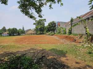 Jual Tanah di Serpong, Tanah Datar 1 Km Stasiun Serpong lokasi di Tangerang Selatan Kota, tersedia melalui melalui situs Olx