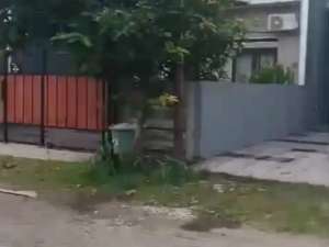 Jual tanah di Tangerang selatan. lokasi di Tangerang Selatan Kota, tersedia melalui melalui situs Olx