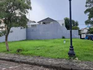 Jual Tanah Dian Istana Surabaya lokasi di Surabaya Kota, tersedia melalui melalui situs Olx