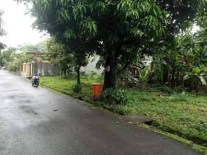 Jual tanah kavling 336m SHM komplek Purimas Ciracas lokasi strategis lokasi di Jakarta Timur, tersedia melalui melalui situs Olx