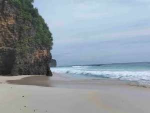 Jual Tanah Pantai Area Strategis Cocok Untuk Resort lokasi di Sumba Barat Daya Kab., tersedia melalui melalui situs Olx