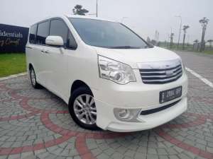 Jual bekas Jual Toyota Nav1 type tertinggi 2015,lokasi di  