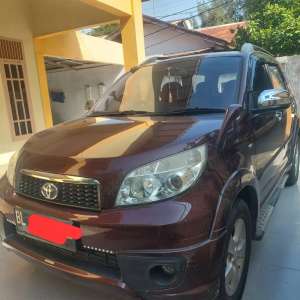 Jual bekas Jual Toyota Rush merah marun,lokasi di Banda Aceh Kota