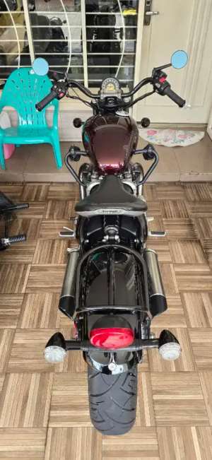 Jual bekas Jual triumph bobber thn 2017,lokasi di Jakarta Barat