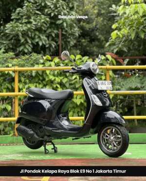 Jual bekas JUAL VESPA LX 125 IGET FACELIFT TAHUN 2020 PERCECT CONDITION,lokasi di Bekasi Kota