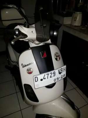 Jual bekas Jual vespa modifikaai lx 150 2013,lokasi di Bandung Kab.