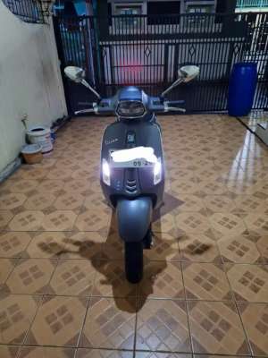 Jual bekas JUAL VESPA SPRINT TAHUN 2019,lokasi di Bekasi Kota