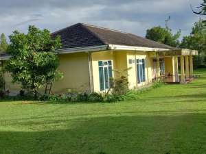 Jual Villa Puncak Ciloto Dekat Botol Kecap Dekat Jalan raya lokasi di Cianjur Kab., tersedia melalui melalui situs Olx