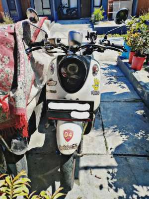 Jual bekas Jual Yamaha fino 2012 surat lengkap,lokasi di Bekasi Kab.