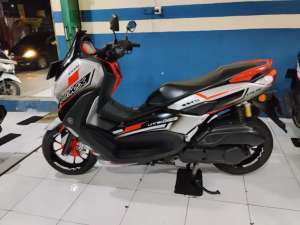 Jual bekas jual Yamaha nmax new keyles 2023,lokasi di Bogor Kab.