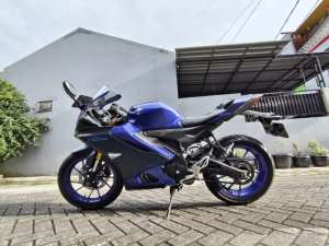 Jual bekas JUAL YAMAHA R15 V4 2023,lokasi di  ,Depok Kota