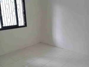 JualDiSewakan Rumah Second Sudah Renov di area Sutorejo, Surabaya lokasi di Surabaya Kota, tersedia melalui melalui situs Olx