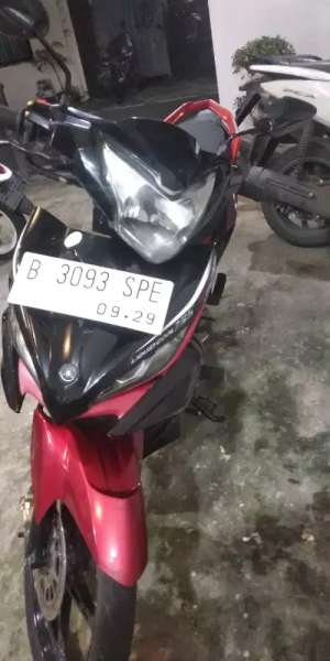 Jual bekas Jupiter MX new 2014 velk recingcw aslisurat bpkb,lokasi di Jakarta Timur