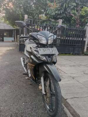 Jual bekas Jupiter z 2010 pajak panjang,lokasi di Jakarta Barat