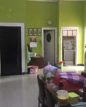 Karang Asem Kenjeran Siap Huni lokasi di Surabaya Kota, tersedia melalui melalui situs Olx