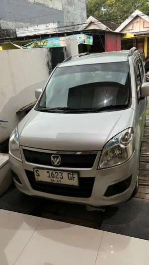 Jual bekas Karimun Wagon R 2015,lokasi di Sidoarjo  Kab.