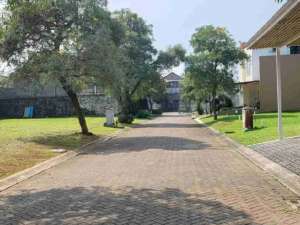 kavling Discovery Lumina Hoek jual cepat hanya 1 unit negoooo lokasi di Tangerang Selatan Kota, tersedia melalui melalui situs Olx