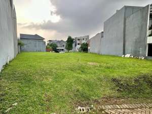 Kavling Kebayoran Symphony Bintaro Kuldsak w arsitek atelier Riri lokasi di Tangerang Selatan Kota, tersedia melalui melalui situs Olx