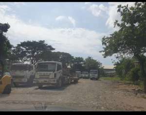 Kavlinglt 3790 m di ujung Menteng Cakung jaktim lokasi di Bekasi Kota, tersedia melalui melalui situs Olx