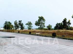 Kavling Siap Bangun 10ha KIIC Karawang 2,7jtm2 Exclude PPN lokasi di Karawang Kab., tersedia melalui melalui situs Olx