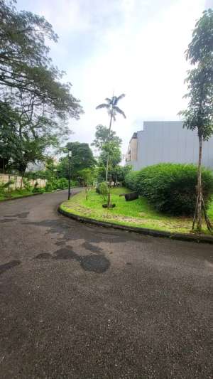 Kavling Sudut Siap bangun di Teras Golf BSD Dekat Mall lokasi di Tangerang Selatan Kota, tersedia melalui melalui situs Olx