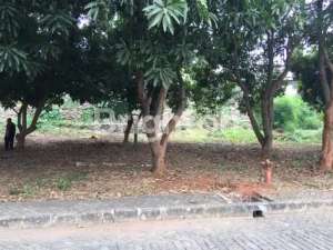 Kavling tanah di mahkota mas cikokol tangerang lokasi di Tangerang Kota, tersedia melalui melalui situs Olx