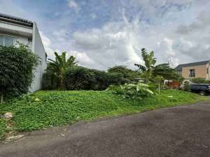 Kavling Tanah Hook Luas 385m Hadap Selatan dan Barat Modernland lokasi di Tangerang Kota, tersedia melalui melalui situs Olx