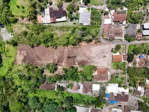 Kavling Villa Kaliurang Area Wisata dan Resto lokasi di Sleman Kab., tersedia melalui melalui situs Olx