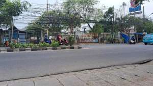 KAVLING ZONA KOMERSIAL HARGA NJOP DI JALAN KH HASYIM ASHARI CIPONDOH lokasi di Tangerang Kota, tersedia melalui melalui situs Olx