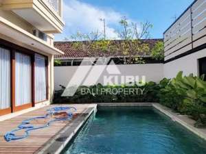 KBP1529 Modern Minimalist Beautiful Villa with 3 bedrooms. lokasi di Denpasar Kota, tersedia melalui melalui situs Olx