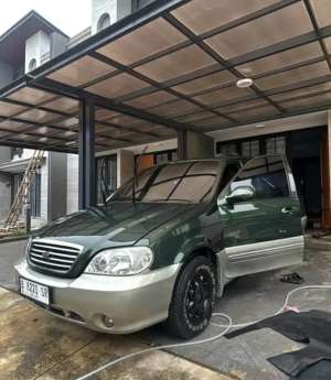 Jual bekas KIA Carnival 2002,lokasi di Jakarta Timur