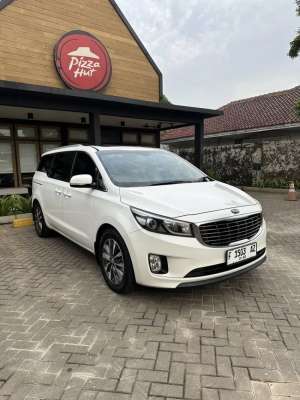 Jual bekas KIA Sedona 3.3 Ultimate 2017,lokasi di Purwakarta Kab.
