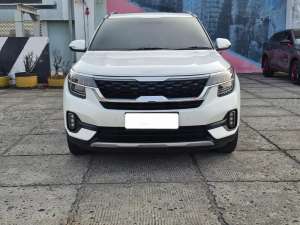 Jual bekas Kia seltos ex plus 1.4 at 2022 putih km 24 ribuan,lokasi di Jakarta Utara