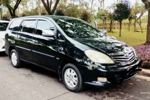 Jual bekas kijang innova 2010 v matic,lokasi di  ,Kudus Kab.