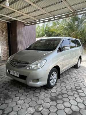 Jual bekas Kijang Innova G Th 2010,lokasi di Pekanbaru Kota