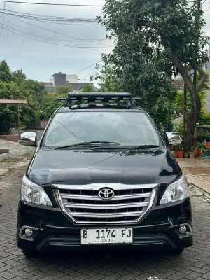Jual bekas Kijang Innova matic bensin,lokasi di Bekasi Kota