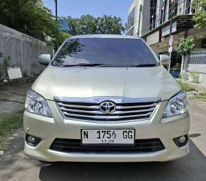 Jual bekas Kijang Innova V Diesel Matic,lokasi di Surabaya Kota