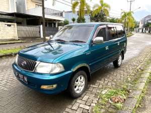 Jual bekas Kijang LGX 1.8 new model 2002, istimewa low km,lokasi di Bogor Kota